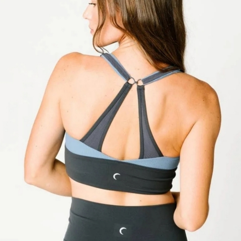 ZYIA Storm Parallel Luxe Adjustable Bra RETIRED Size Medium Blue Gray Adjustable